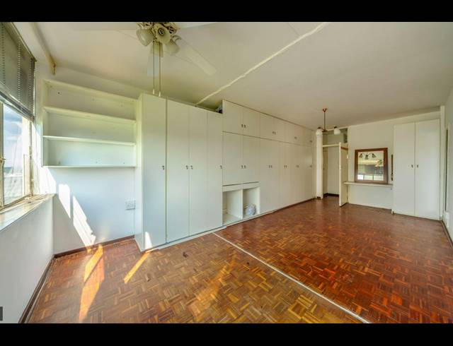 1.5 BEDROOM APARTMENT TO LET IN BEDFORD GARDENS